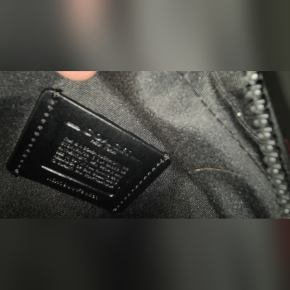 Coach Terrain Pouch Colorblock Signature Canvas Leather Pouch Bag Pu Unisex - Picture 10 of 12